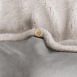 Capa Gris